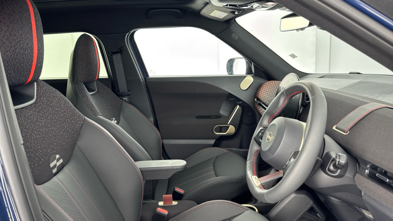 MINI Aceman 160kW SE Sport 54kWh 5dr Auto Electric Hatchback